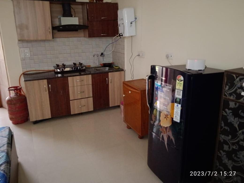 Hare Krishna Home Stay Vrindavan Exterior photo